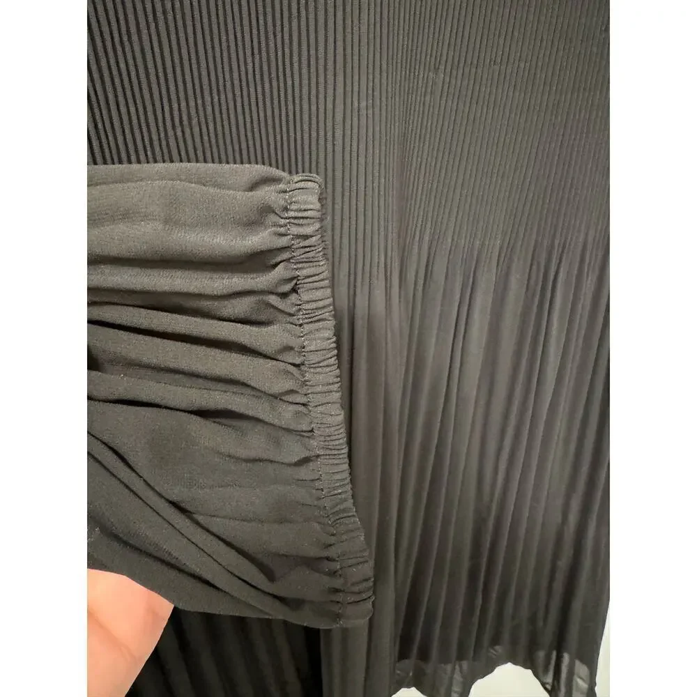 Beyond Words Medium Long Sleeves Pleated Mini Black Dress NWOT